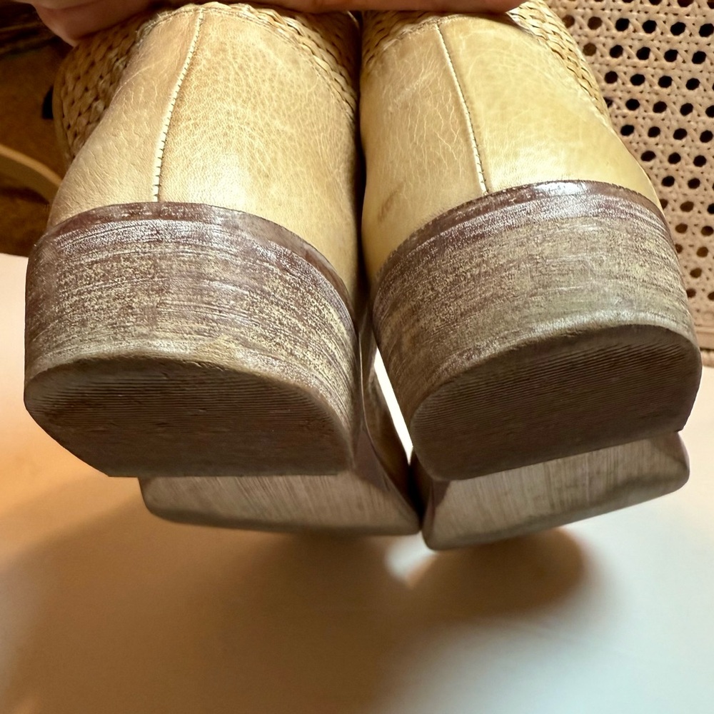 Free People Mont Blanc Textured Sandals Tan Euro Size 39/US 8.5 - Picture 9 of 14